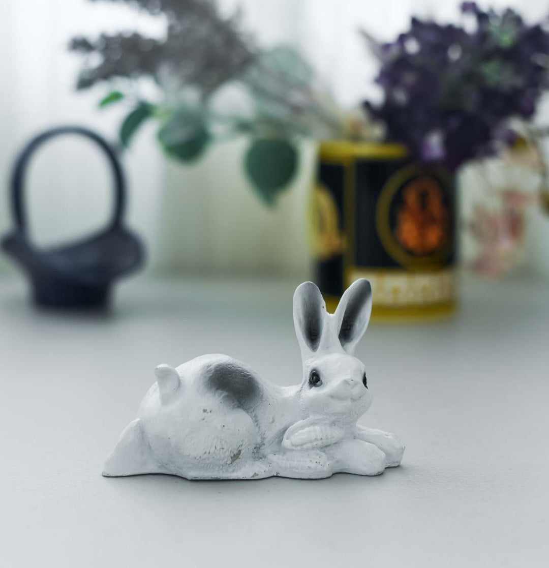 Shubam Rabbit Figurine