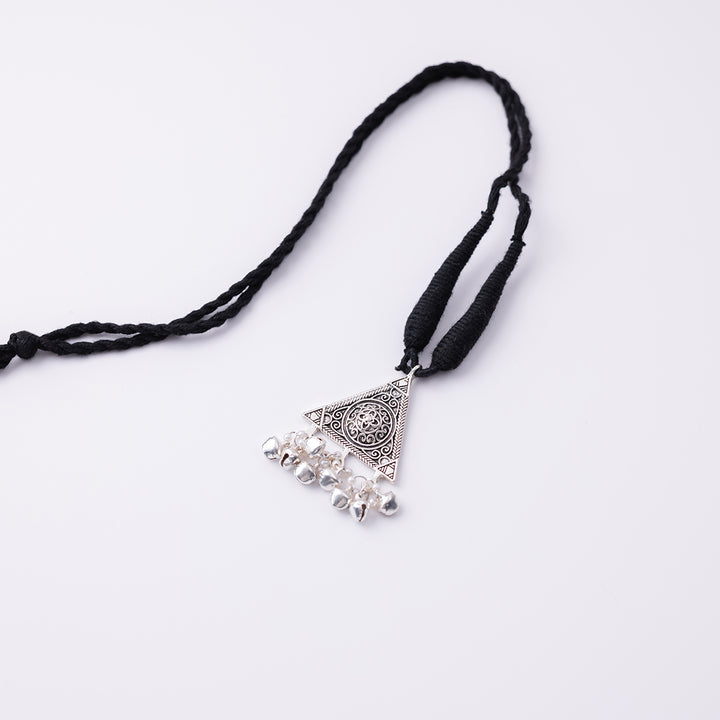 Vritika Metal Pendant Necklace