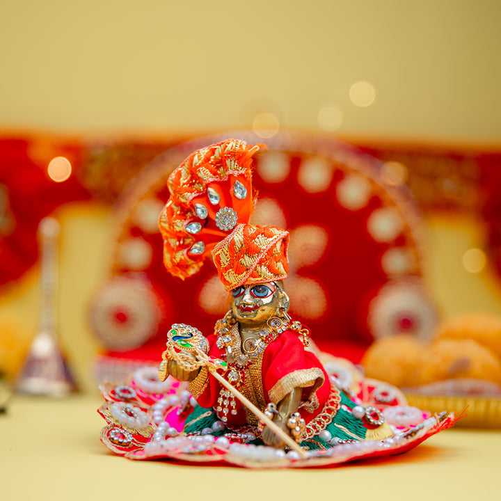 Laddu Gopal Idol