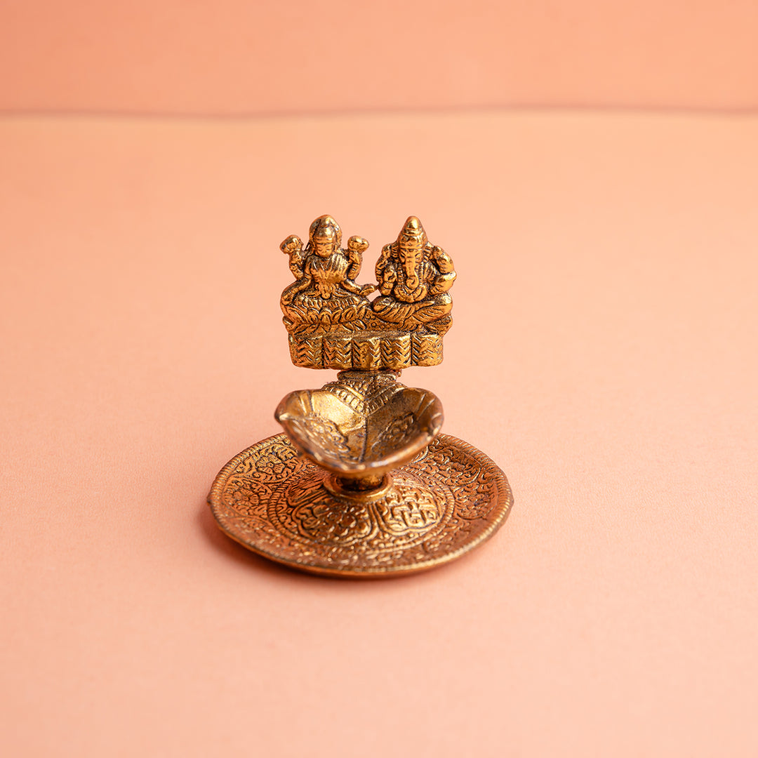 Lakshmi-Ganesha Pooja Diya with Decorative Plate