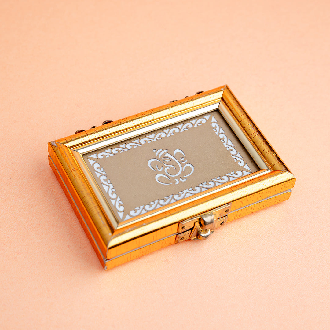 Classic Om Pocket Temple Box