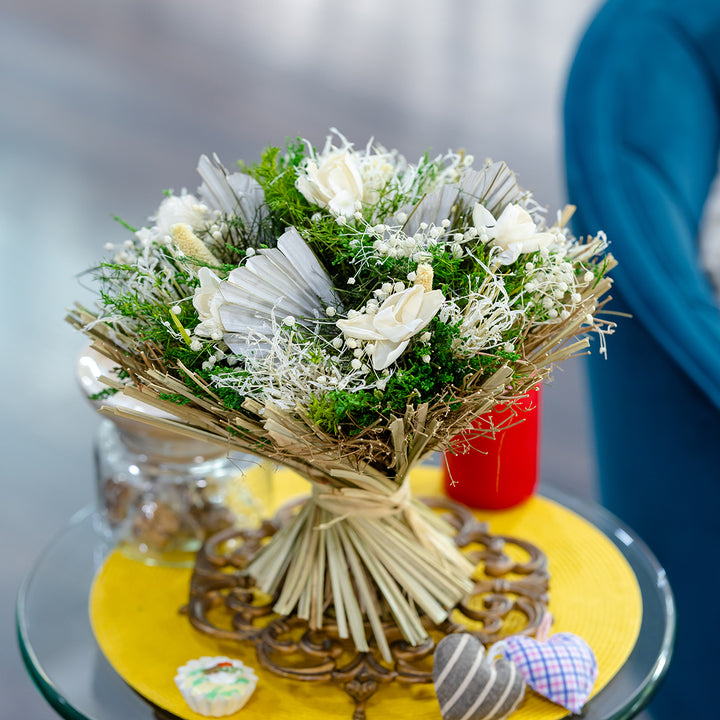 Vintage Flora Bouquet