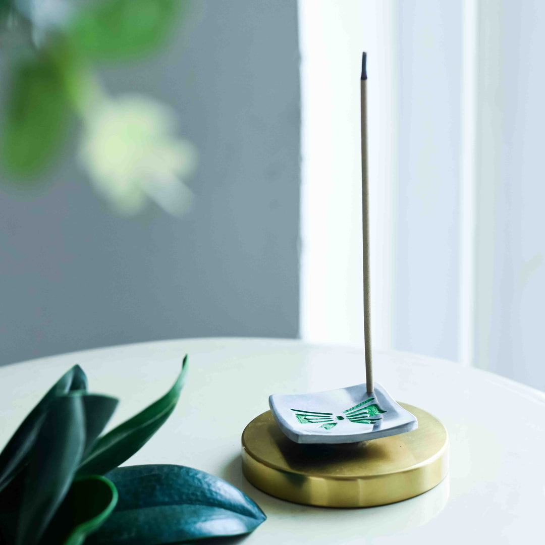 Green Ribbon Incense Holder