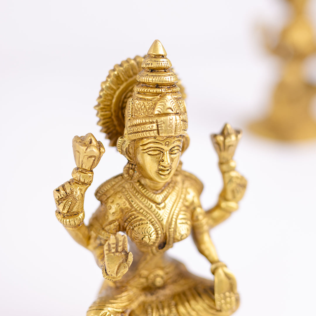 Dhan Vrishti Lakshmi Idol