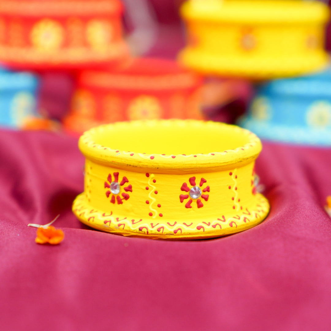 Vividha Handpainted Terracotta Diya (Set Of 6)