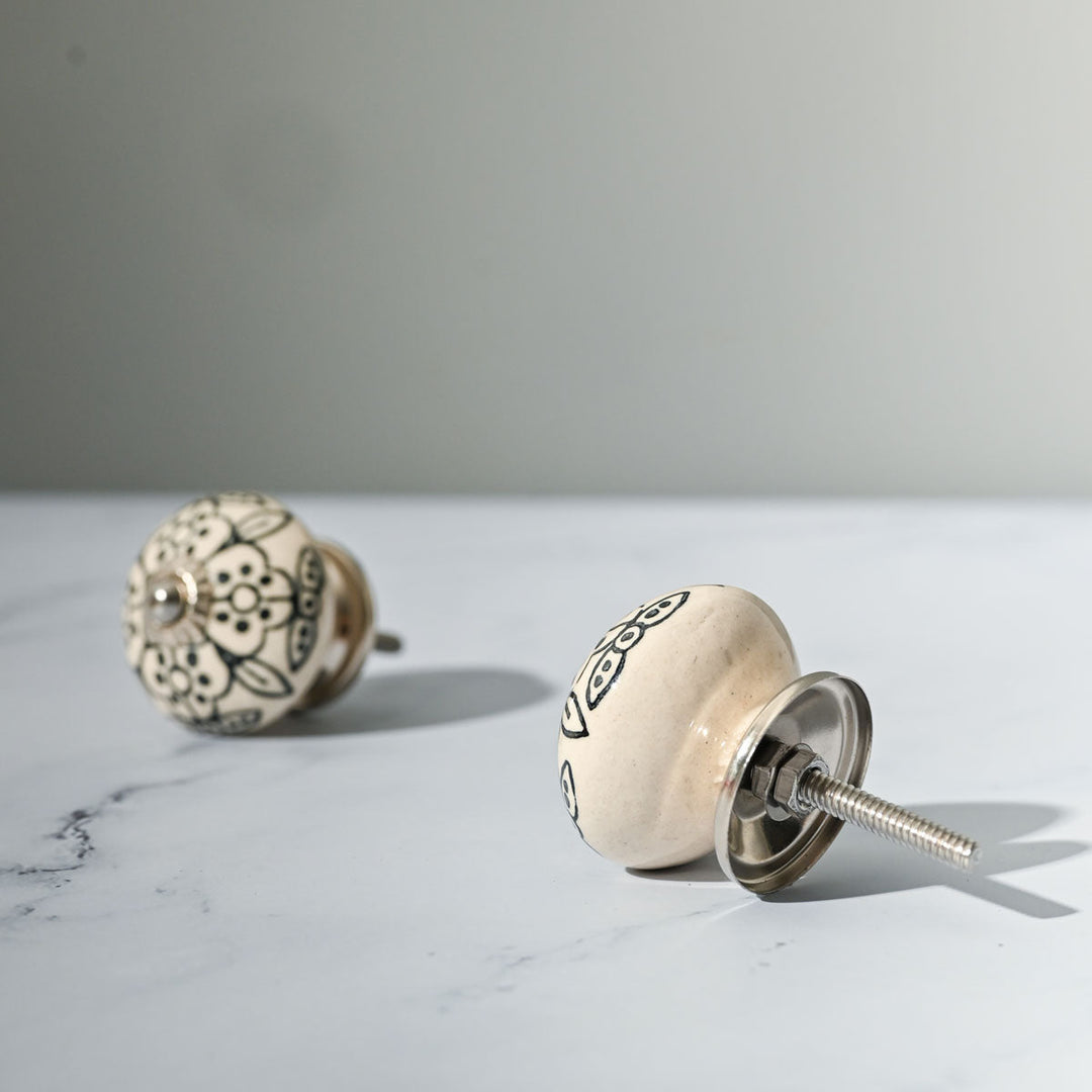 Cara Ceramic Knobs (Set Of 2)