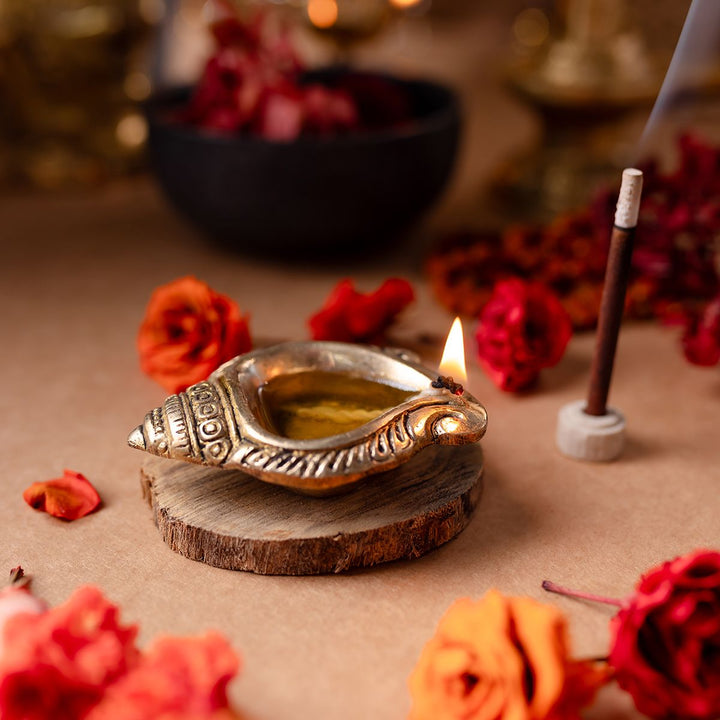 Shankh Brass Diya